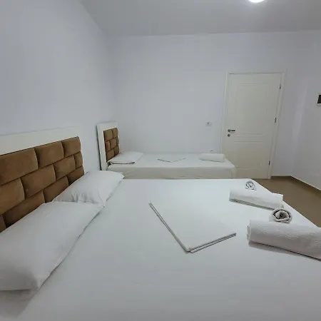Guest house Geri *