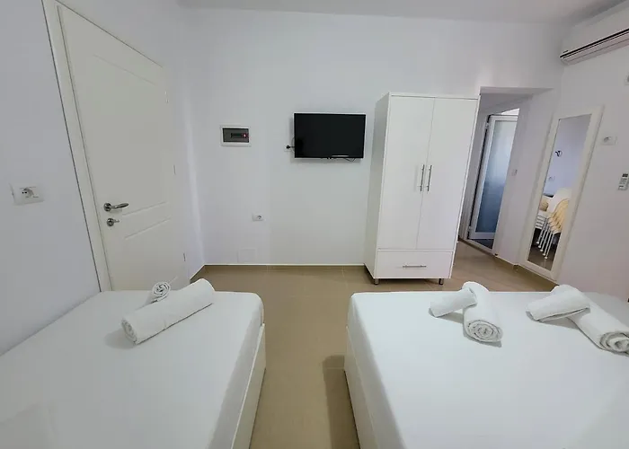 Гостевой дом Geri Ксамил